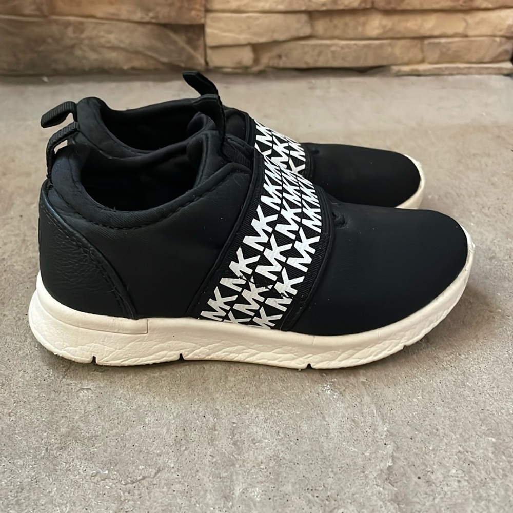 5 for $25🎈Kids Michael kors sneakers